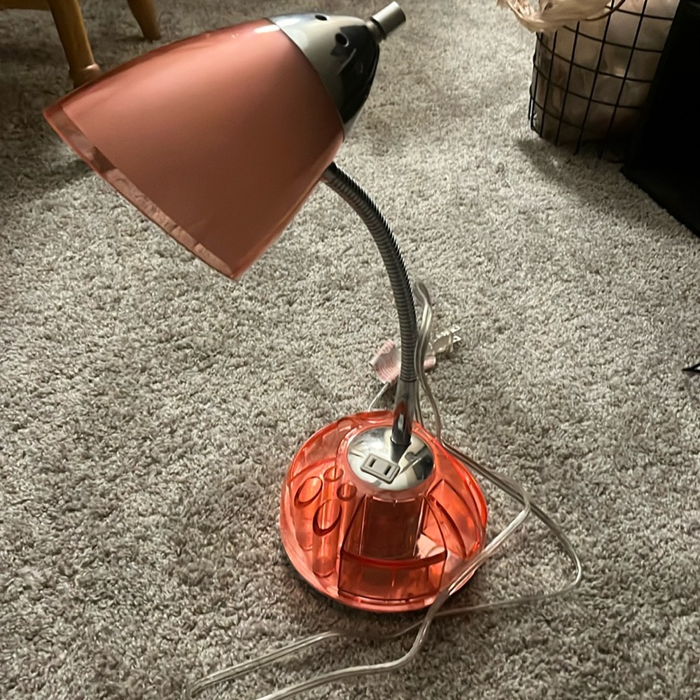 Plug into wall bulb is already in there. Great for an office!